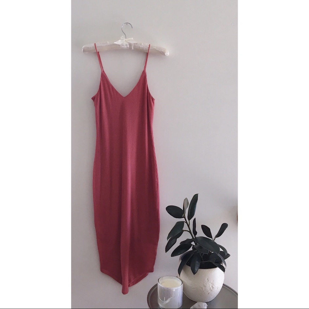 ribbed midi dress